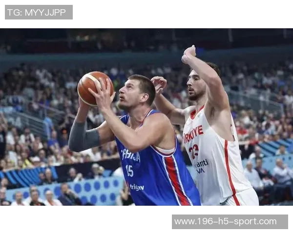 约基奇对阵申京展现统治力豪取34分10篮板9助攻全面压制小火龙 约基奇对阵申京展现统治力豪取34分10篮板9助攻全面压制小火龙